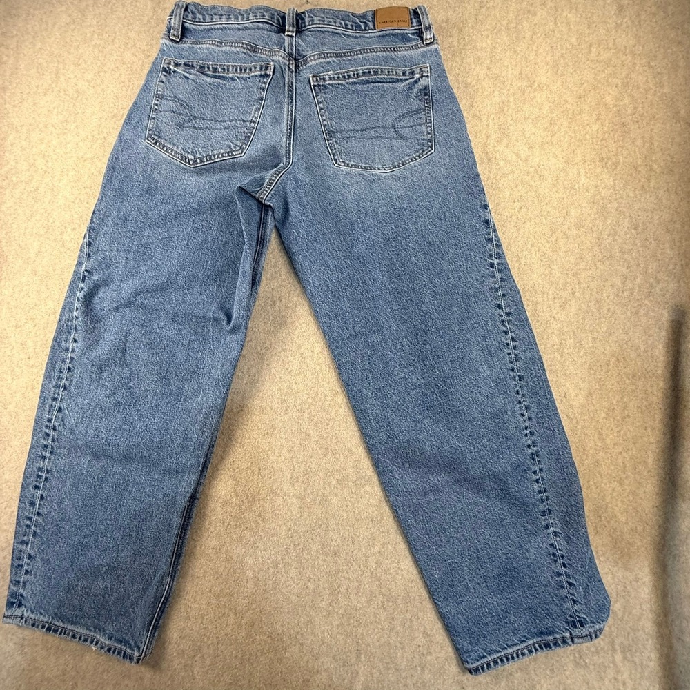 American Eagle Barrel Jeans Womens 6 Medium Wash Curved Leg High Rise Denim - Picture 7 of 8